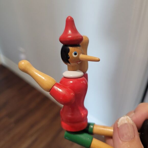 Vintage Pinocchio Handmade in Italy Jointed Articulated Wooden Boy Ornament Toy - Picture 7 of 12
